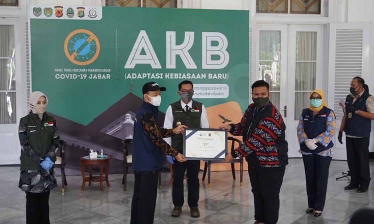 Wakaf Salman ITB Jadi Perantara Pendistribusian Bantuan Covid-19