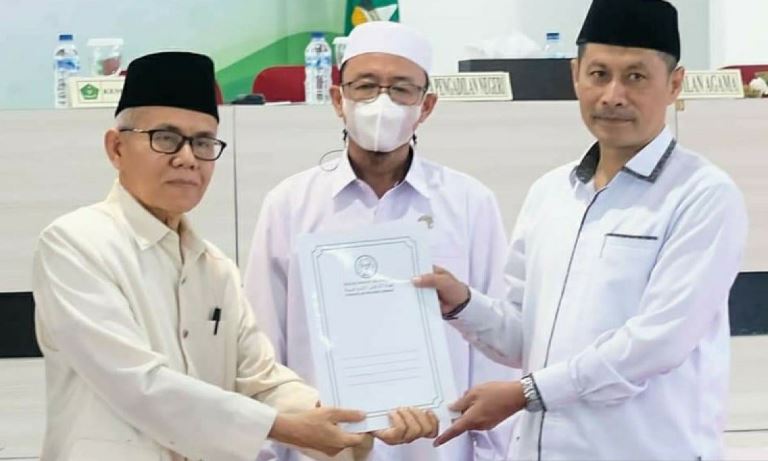 Perwakilan BWI Sumbar Latih Petugas Pengelola Wakaf