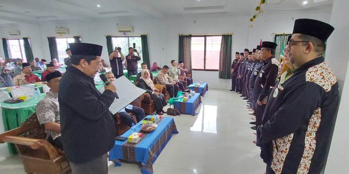 Wakil Ketua BWI Lantik Perwakilan Badan Wakaf Indonesia Kota Pematang Siantar